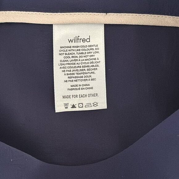 Aritzia Babaton Navy Blue Straight Leg kick Flare Pants Size 6 - Picture 11 of 12